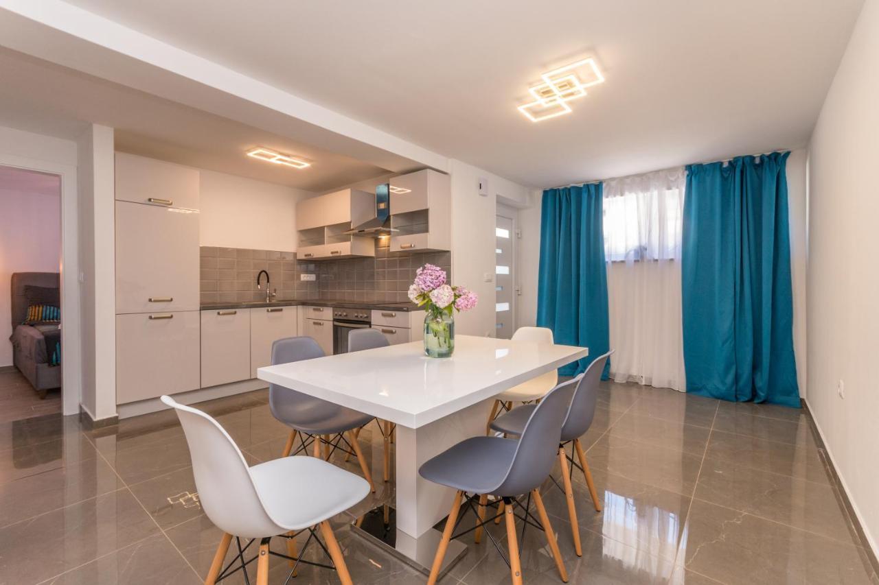 Apartment Jakov With A Pool Zadar Extérieur photo