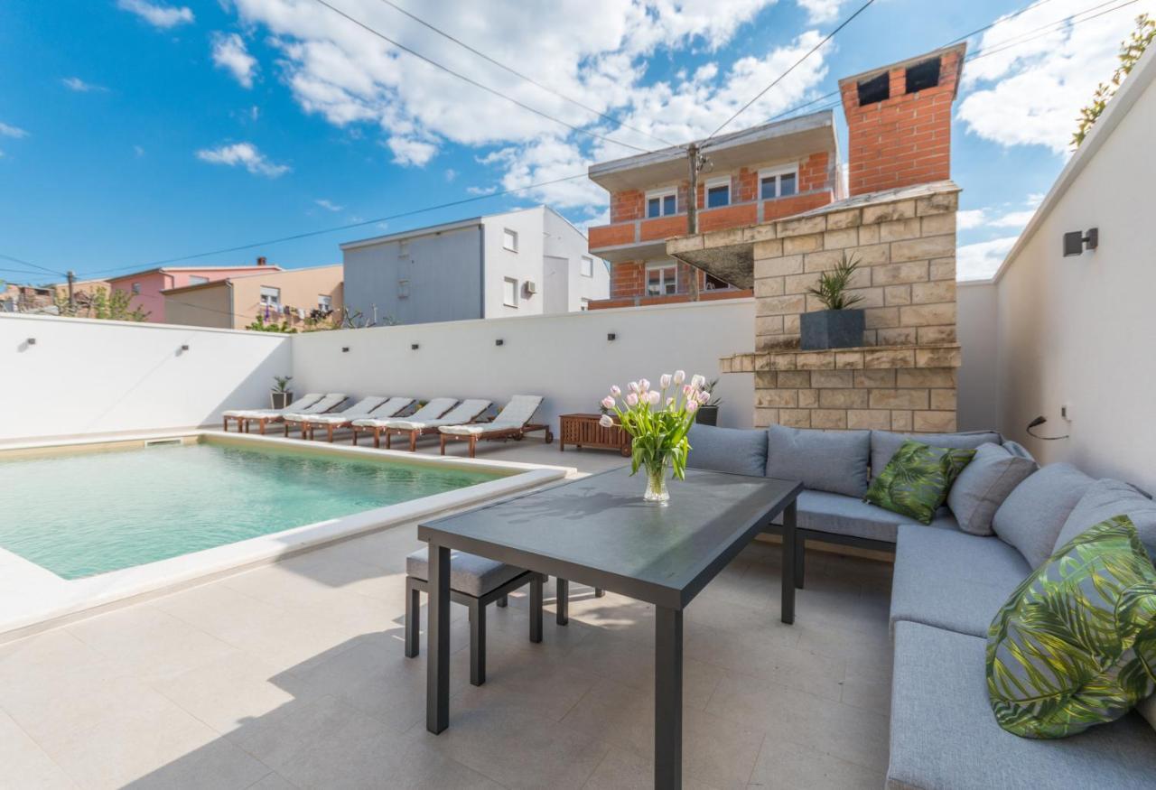 Apartment Jakov With A Pool Zadar Extérieur photo